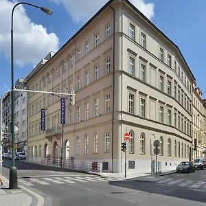 **** Hotel Ea New Town Czechy